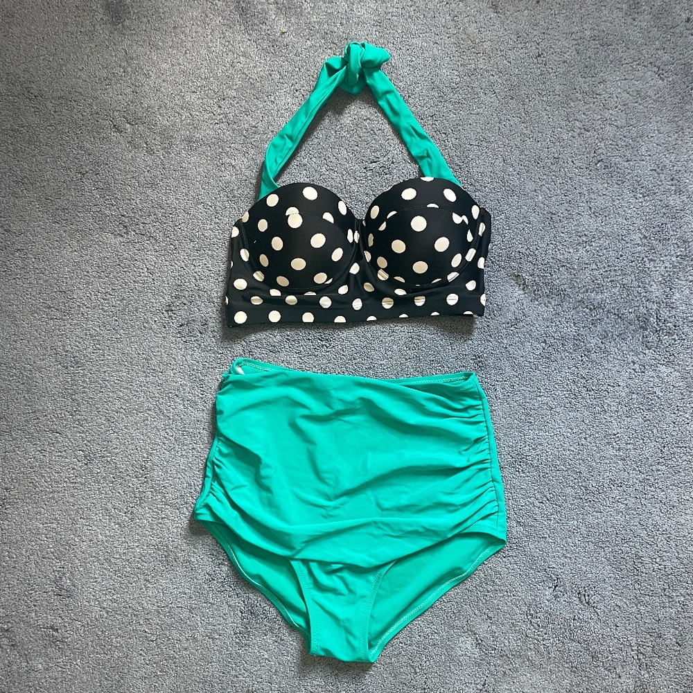 Retro Look Medium High Waisted Bikini